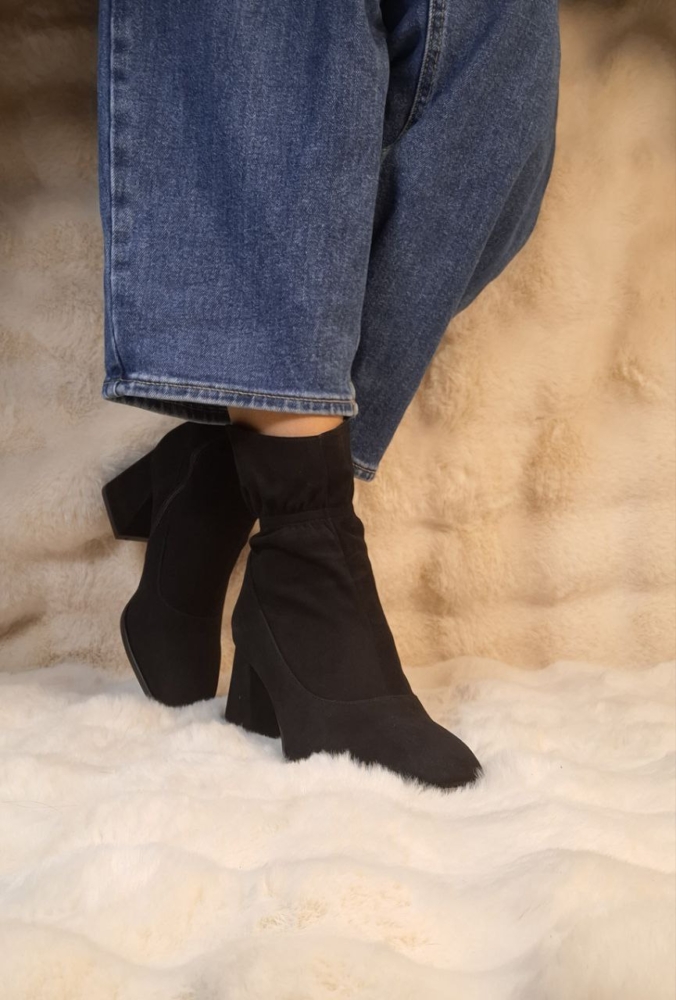 Lizzaro Aukštakulniai - Image 3