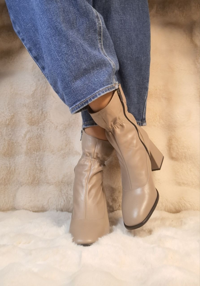 Lizzaro Aukštakulniai - Image 7