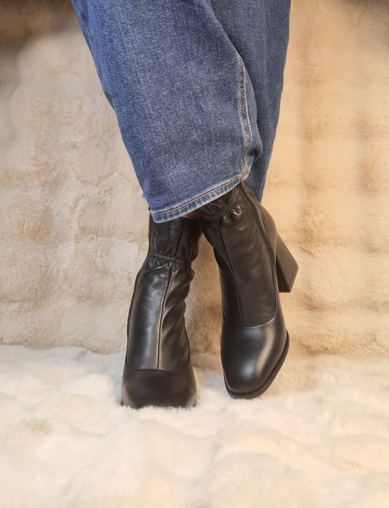 Lizzaro Aukštakulniai - Image 10