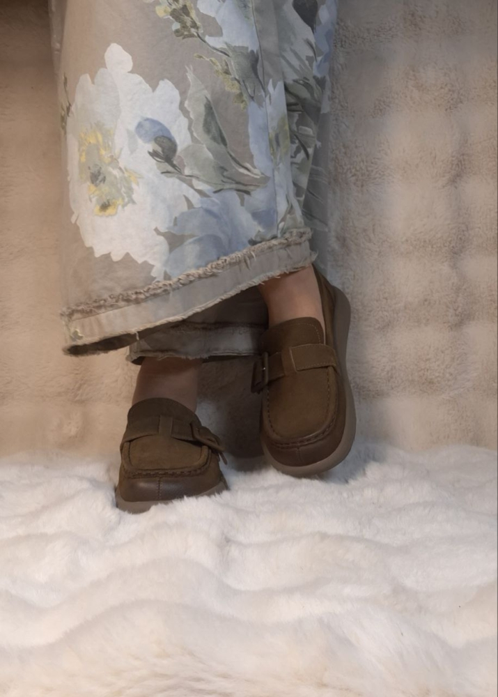 Lola Mokasinai - Image 2